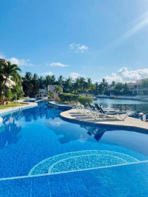 Waterfront 3 Bedroom Spacious Condo